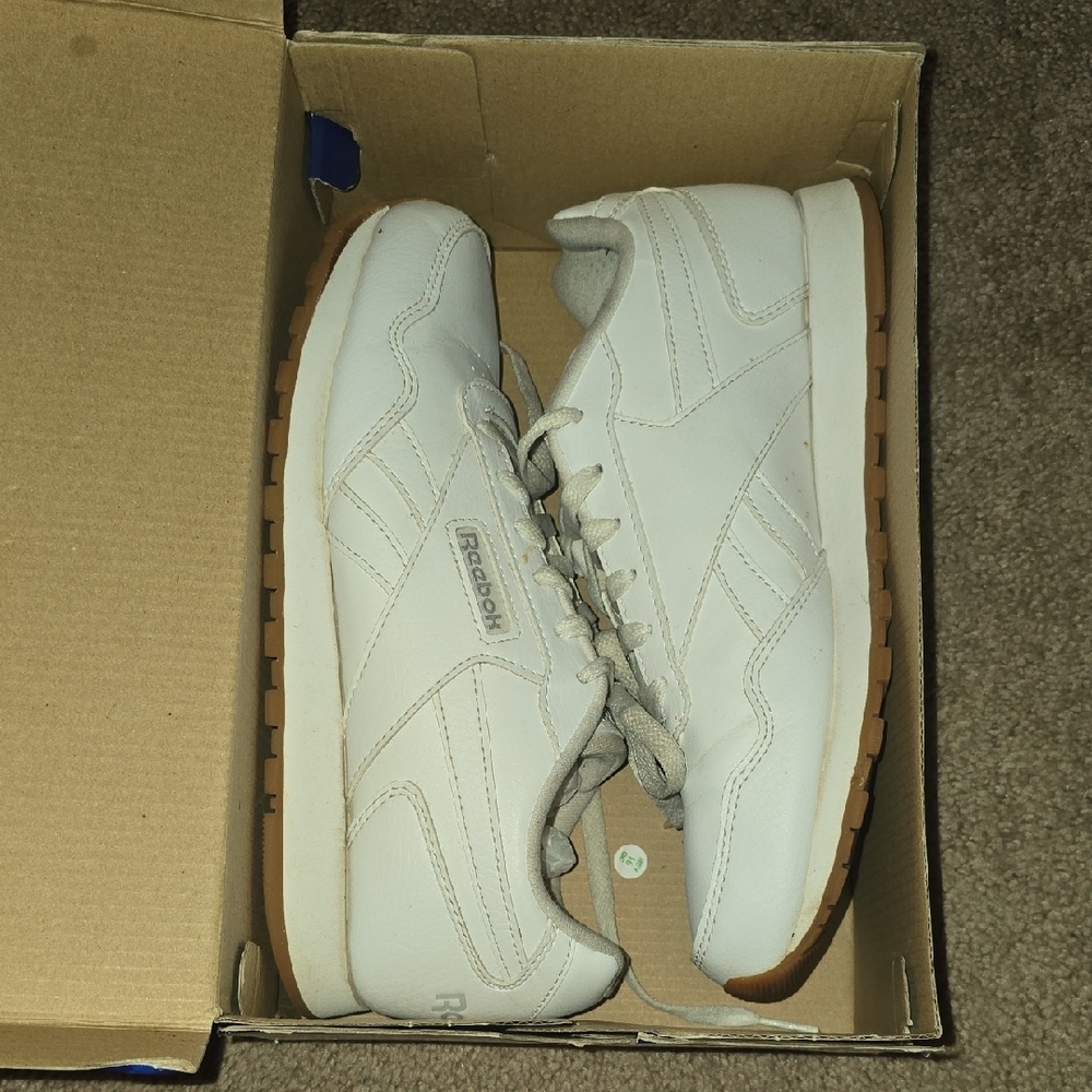 Reebok Classic Leather Men’s Sneakers in White